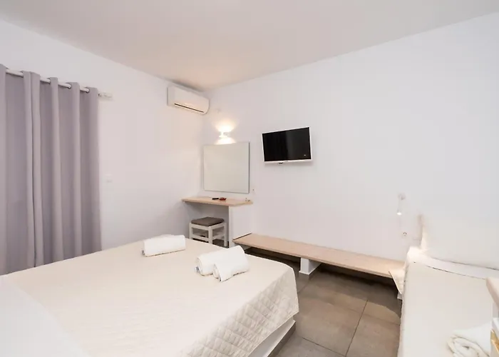 Galini Sifnos Hotel *